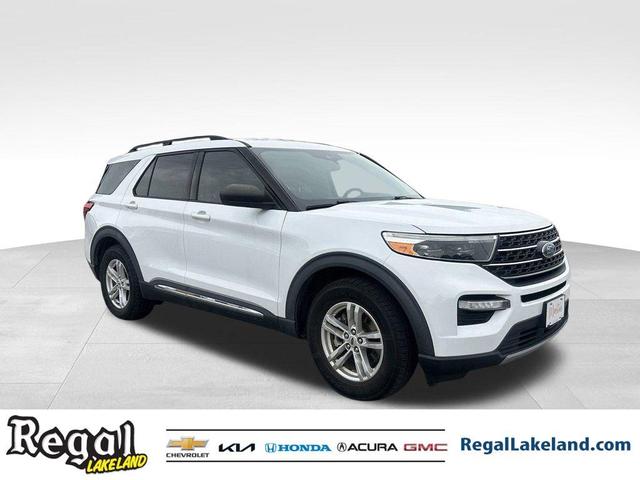 Photo of 2020 Oxford White Ford Explorer