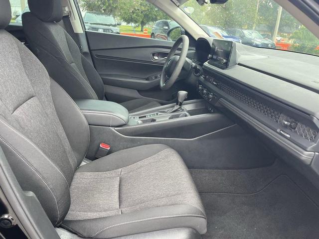 Photo of 2024 Crystal Black Pearl Honda Accord