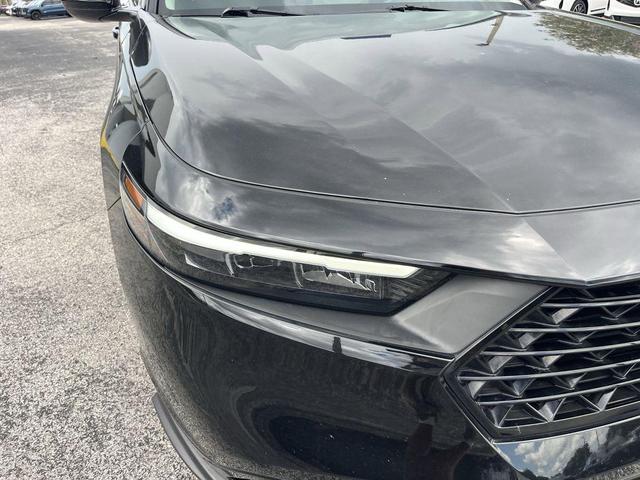 Photo of 2024 Crystal Black Pearl Honda Accord