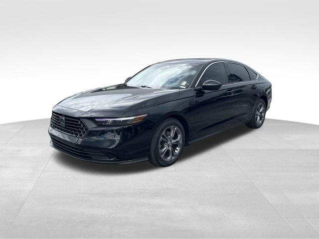 Photo of 2024 Crystal Black Pearl Honda Accord