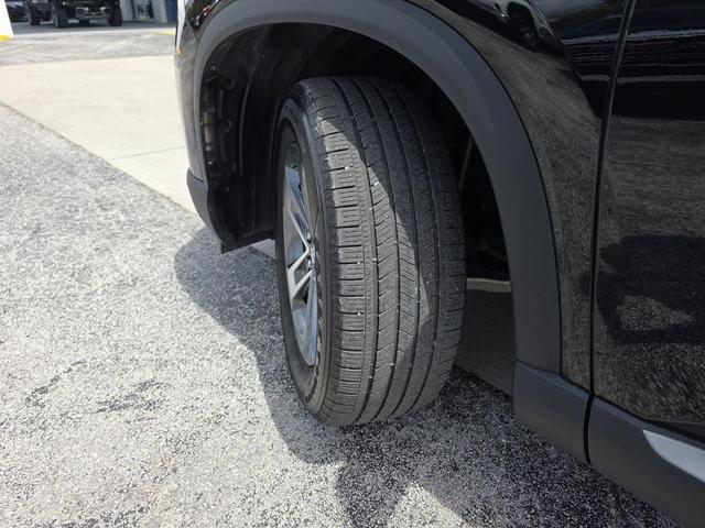 Photo of 2025 Crystal Black Pearl Honda Pilot