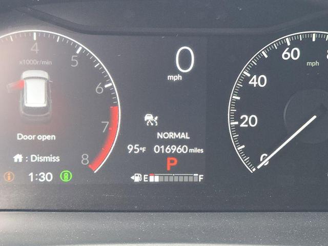 Photo of 2025 Crystal Black Pearl Honda Pilot