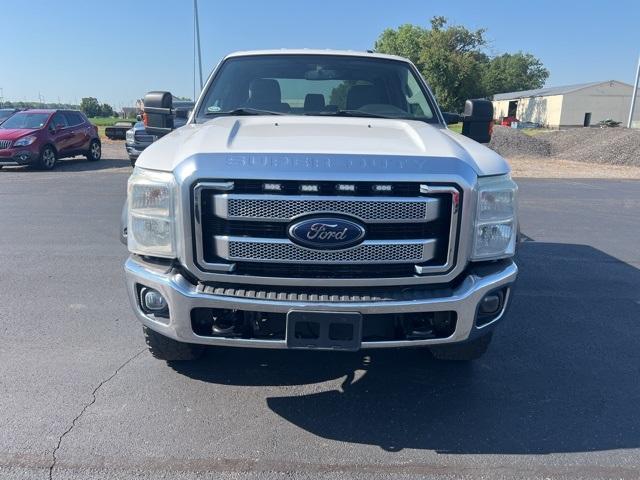 Photo of 2015 Oxford White Ford F-250