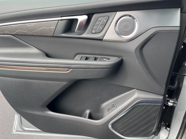 Photo of 2025 Moonstone Gray Metallic Buick Enclave