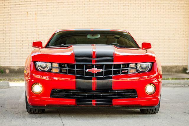 Photo of 2010 Red Chevrolet Camaro