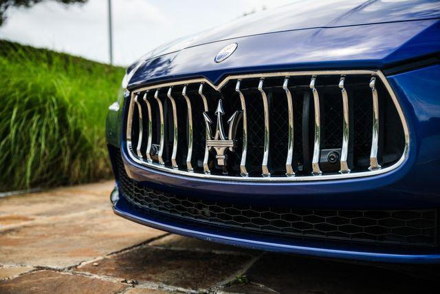 Photo of 2014 Blue Maserati Ghibli