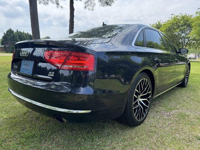 Photo of 2012 Night Blue Pearl Effect Audi A8