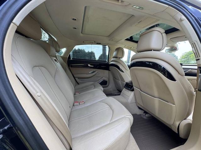 Photo of 2012 Night Blue Pearl Effect Audi A8