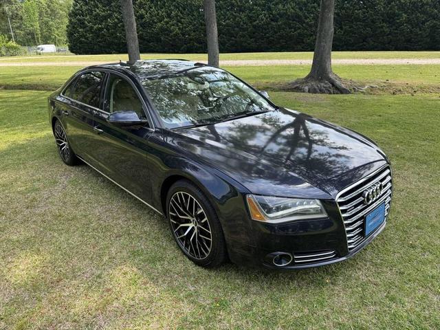 Photo of 2012 Night Blue Pearl Effect Audi A8