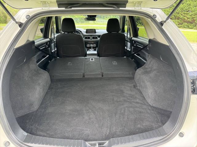 Photo of 2018 Snowflake White Pearl Mica Mazda CX-5