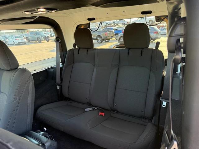 Photo of 2023 Bright White Clearcoat Jeep Wrangler