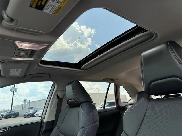 Photo of 2022 Ruby Flare Pearl Toyota RAV4 Hybrid