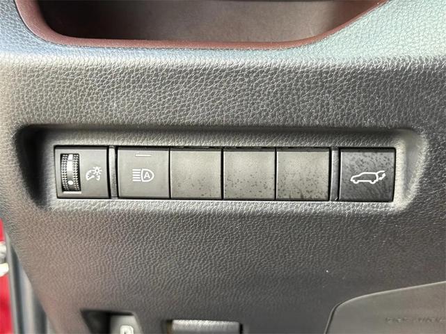 Photo of 2022 Ruby Flare Pearl Toyota RAV4 Hybrid