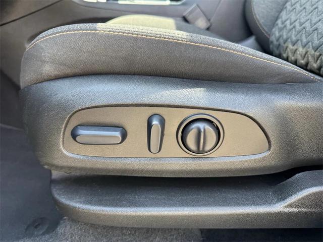 Photo of 2024 Mosaic Black Metallic Chevrolet Equinox