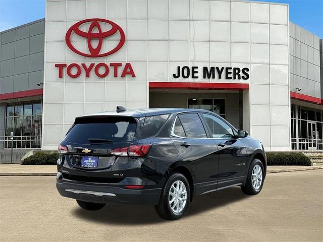 Photo of 2024 Mosaic Black Metallic Chevrolet Equinox