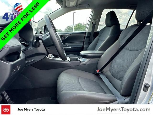 Photo of 2024 Silver Sky Metallic Toyota RAV4