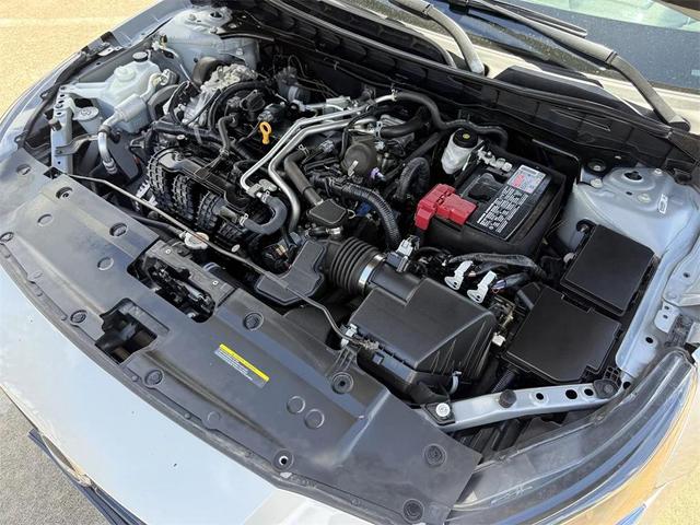Photo of 2024 Brilliant Silver Metallic Nissan Altima