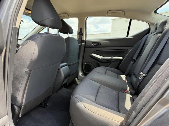 Photo of 2024 Gun Metallic Nissan Altima