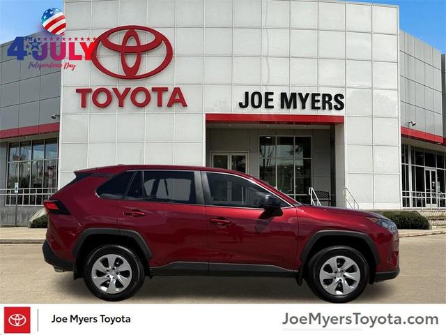 Photo of 2022 Ruby Flare Pearl Toyota RAV4