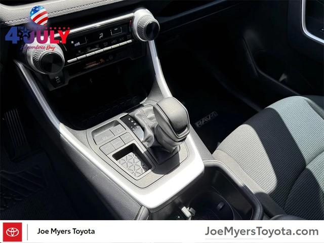 Photo of 2022 Ruby Flare Pearl Toyota RAV4