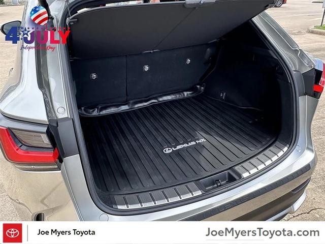 Photo of 2022 Atomic Silver Lexus NX 350