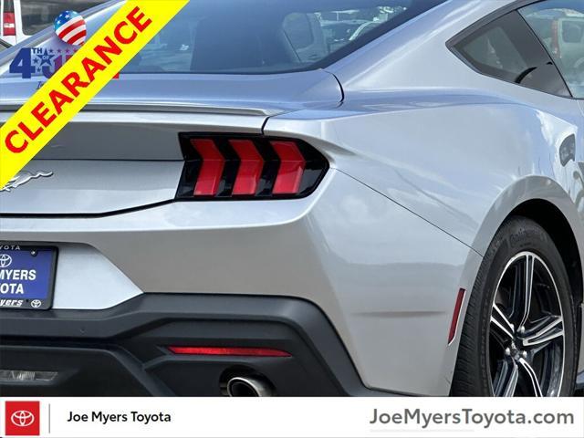 Photo of 2024 Silver Metallic Ford Mustang