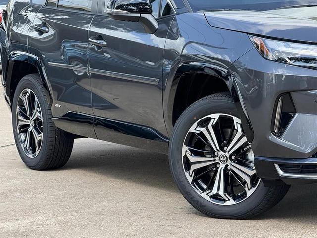 Photo of 2025 Magnetic Gray/Midnight Black Toyota RAV4 Hybrid