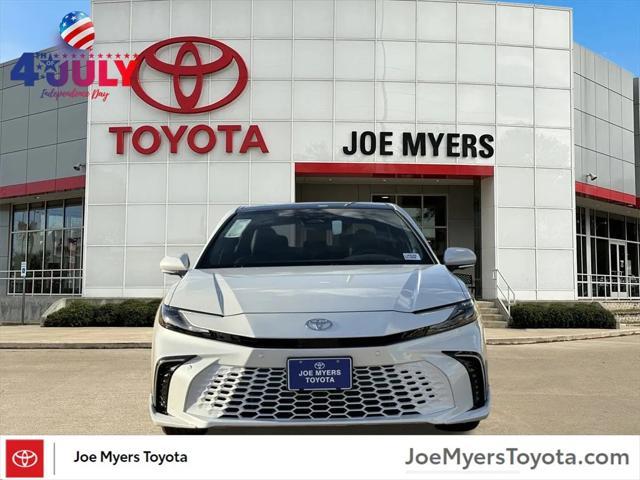 Photo of 2025 Wind Chill Pearl Toyota Camry