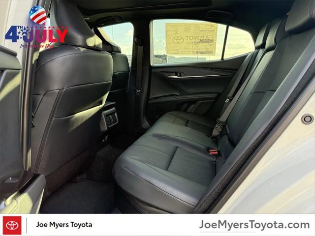 Photo of 2025 Wind Chill Pearl Toyota Camry