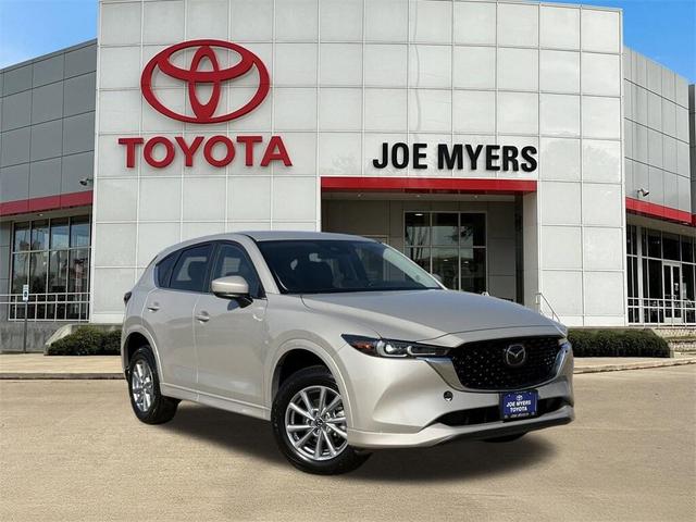 Photo of 2024 Platinum Quartz Metallic Mazda CX-5