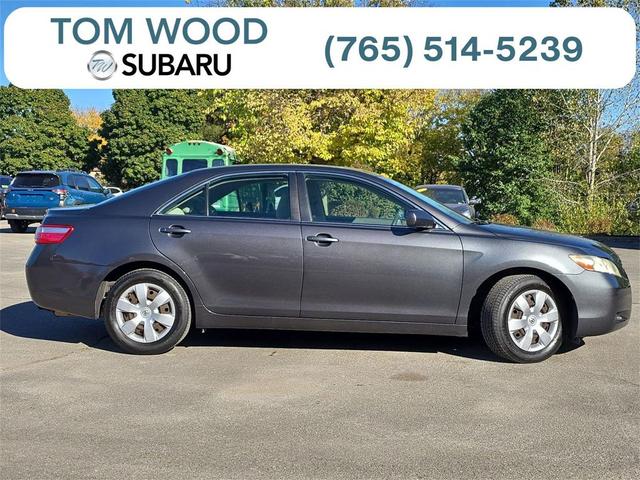 Photo of 2007 Gray Toyota Camry