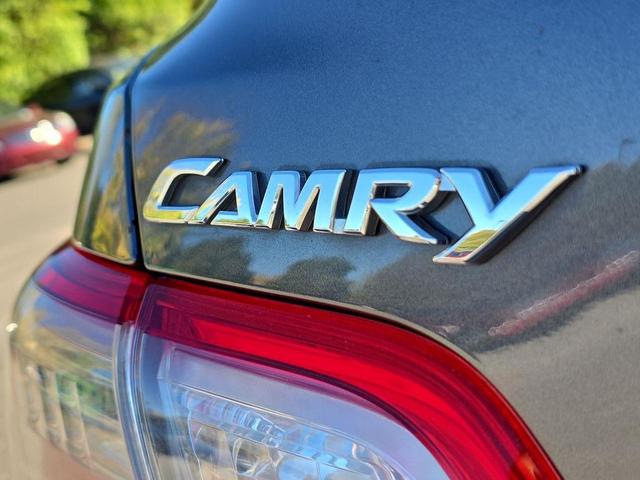 Photo of 2007 Gray Toyota Camry