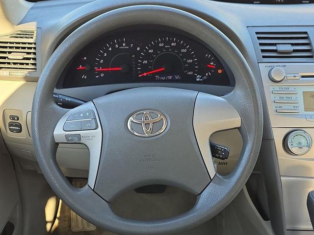 Photo of 2007 Gray Toyota Camry