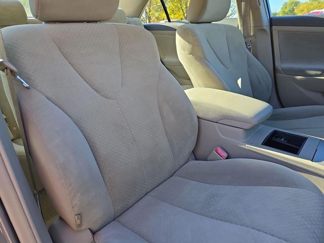 Photo of 2007 Gray Toyota Camry