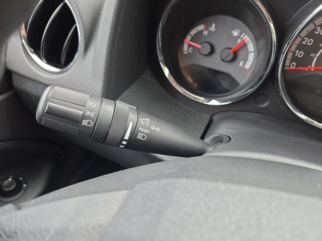 Photo of 2010 Bright Silver Metallic CC/Mineral Gray Met CC Dodge Caliber