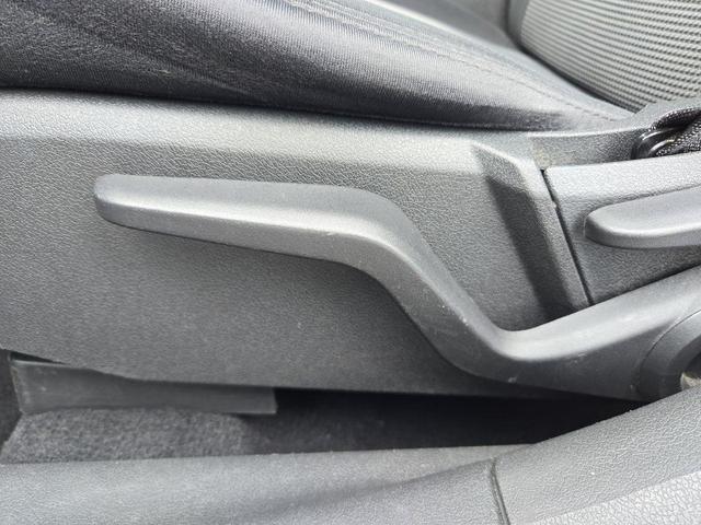 Photo of 2010 Bright Silver Metallic CC/Mineral Gray Met CC Dodge Caliber