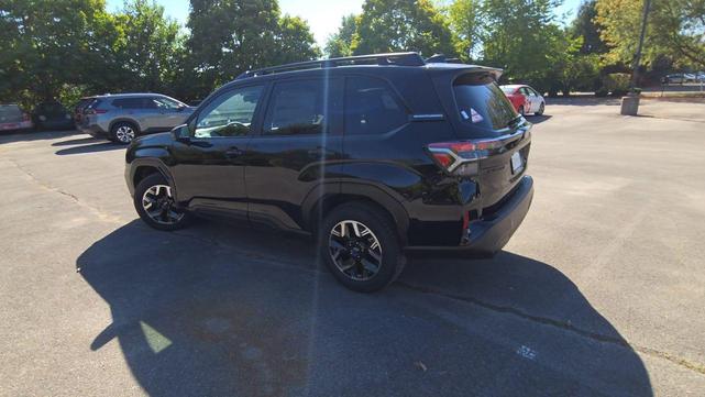 Photo of 2025 Crystal Black Silica Subaru Forester