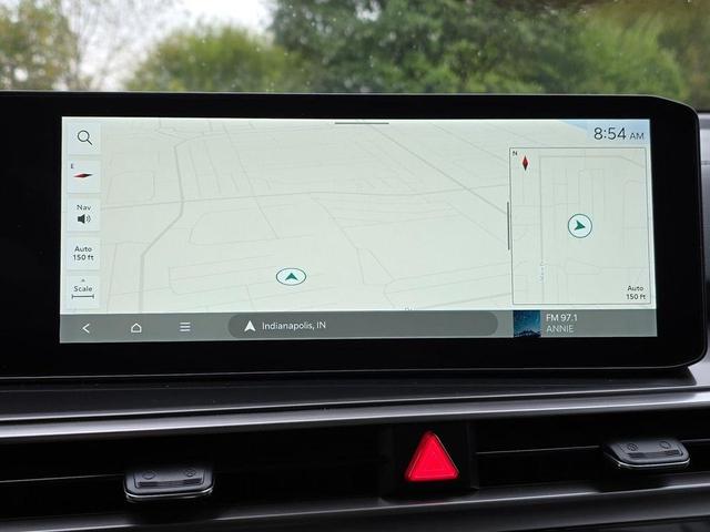 Photo of 2025 Ebony Black Kia Sorento