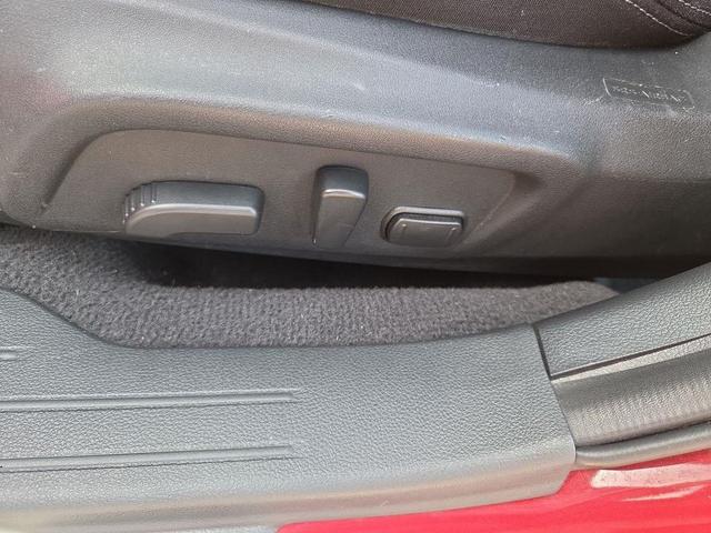 Photo of 2015 Venetian Red Pearl Subaru Legacy