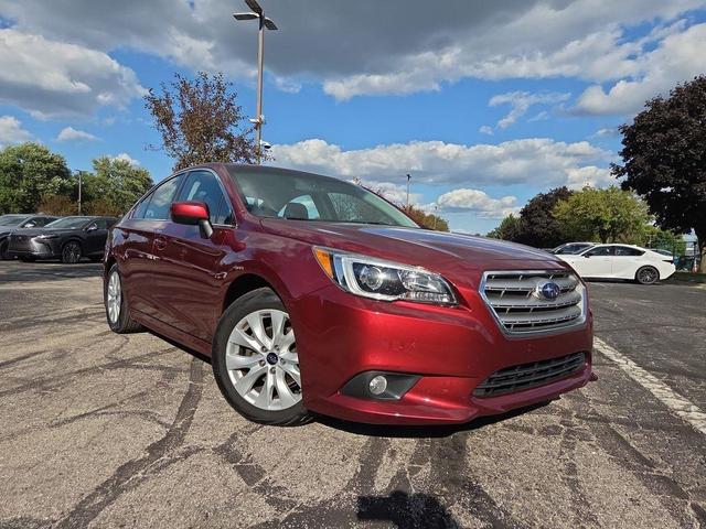 Photo of 2015 Venetian Red Pearl Subaru Legacy