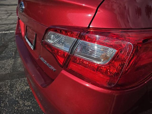 Photo of 2015 Venetian Red Pearl Subaru Legacy