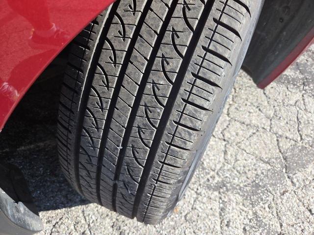 Photo of 2015 Venetian Red Pearl Subaru Legacy