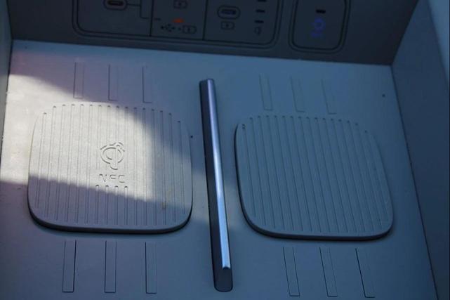 Photo of 2024 Shimmering Silver Hyundai SANTA FE
