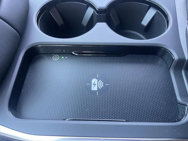Photo of 2025 Apex Blue Pearl Acura RDX
