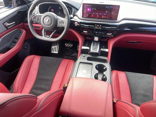 Photo of 2026 Double Apex Blue Pearl Acura MDX
