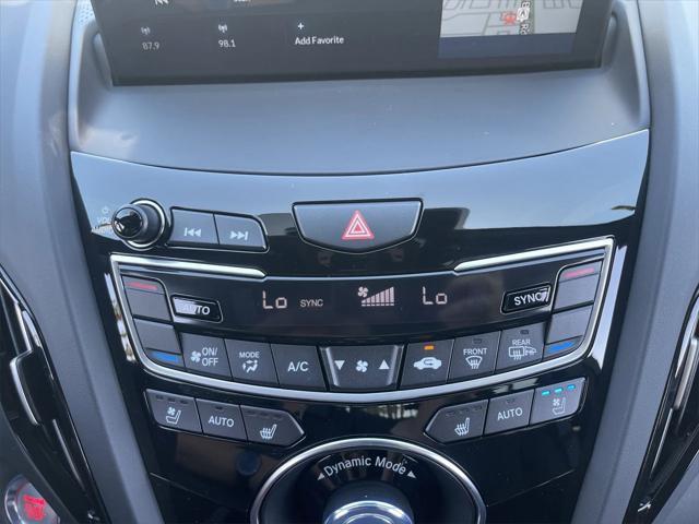 Photo of 2025 Urban Gray Pearl Acura RDX