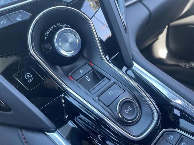 Photo of 2025 Urban Gray Pearl Acura RDX