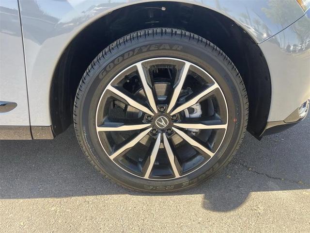 Photo of 2025 Urban Gray Pearl Acura RDX