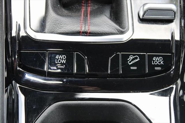 Photo of 2024 Baltic Gray Metallic Clearcoat Jeep Compass