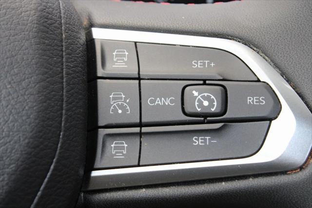 Photo of 2024 Baltic Gray Metallic Clearcoat Jeep Compass